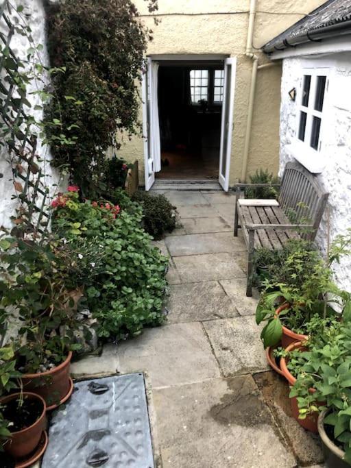 Lyme Clifftop Hideaway 莱姆里吉斯 外观 照片